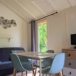 Du Port De Plaisance Κάμπινγκ