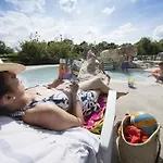 Du Port De Plaisance Κάμπινγκ Péronne