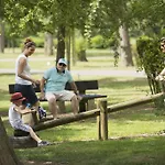 Du Port De Plaisance 3*