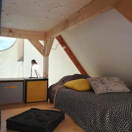 Kamp alanı Camping Du Port De Plaisance 3*