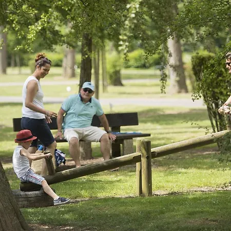 Du Port De Plaisance 3*