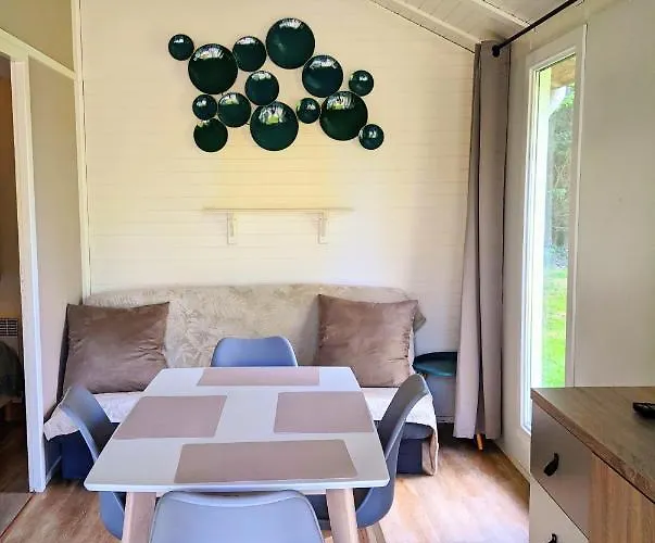 Du Port De Plaisance 3*