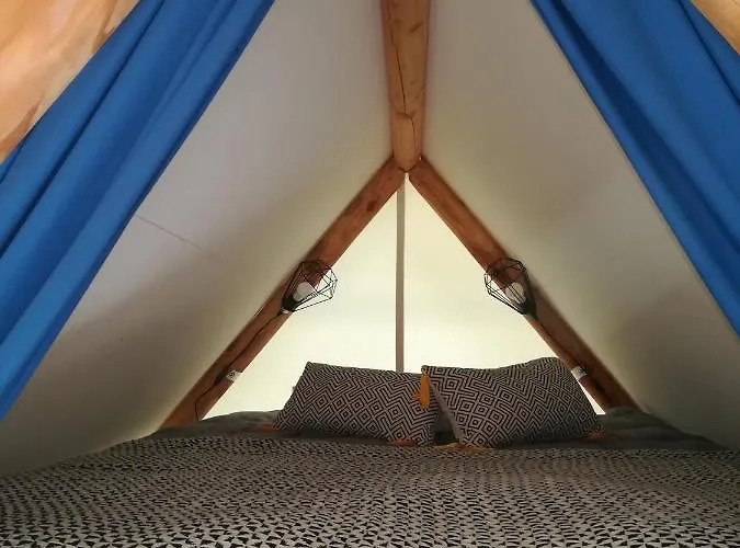 Du Port De Plaisance 3* Péronne